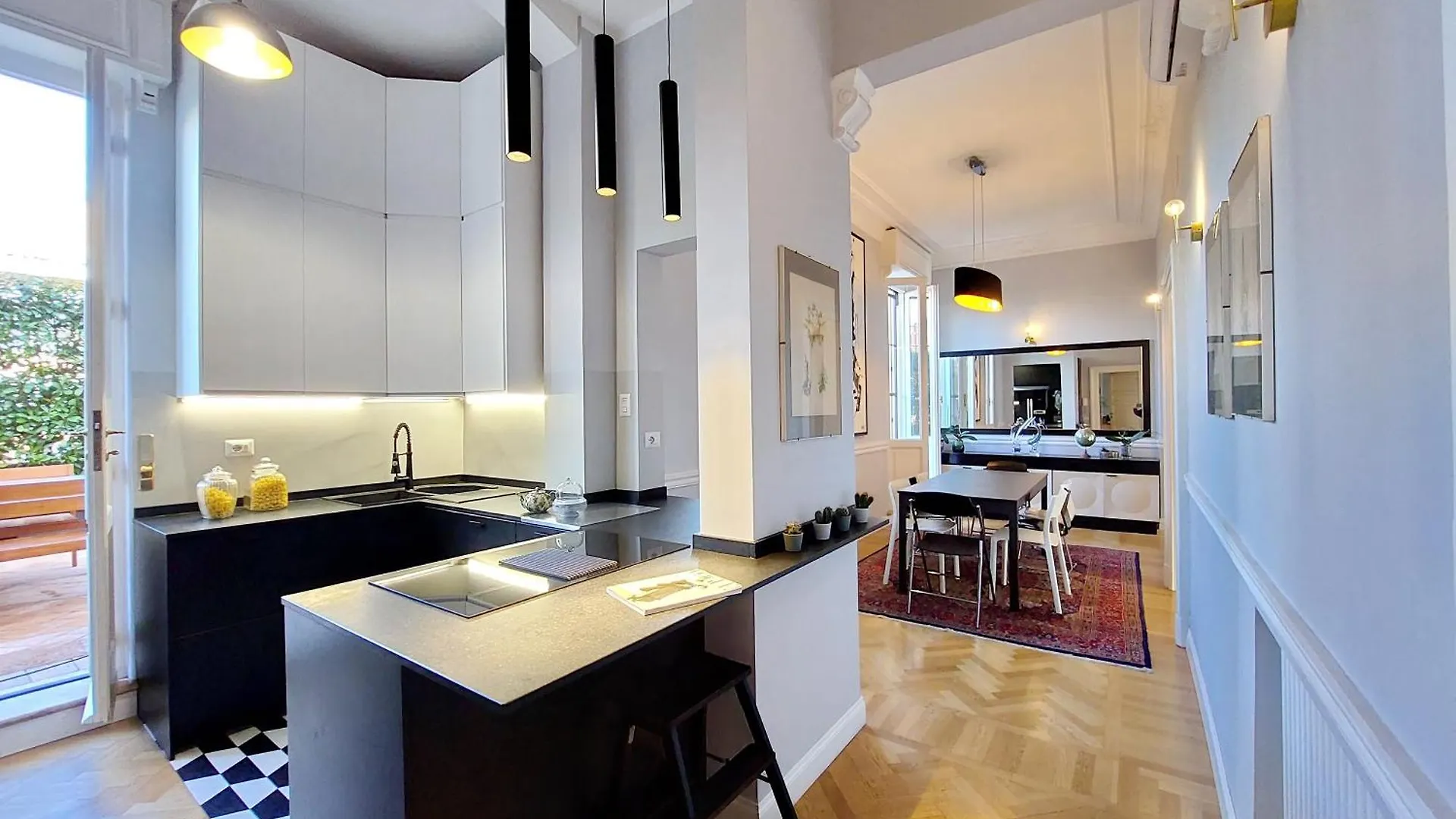 Luxuryterrace Romeapartment 公寓